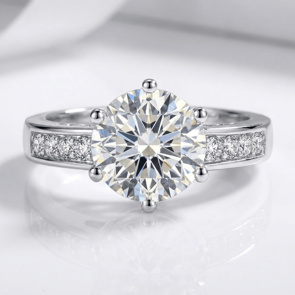 SILVER ROUND DIAMOND CLASSIC RING